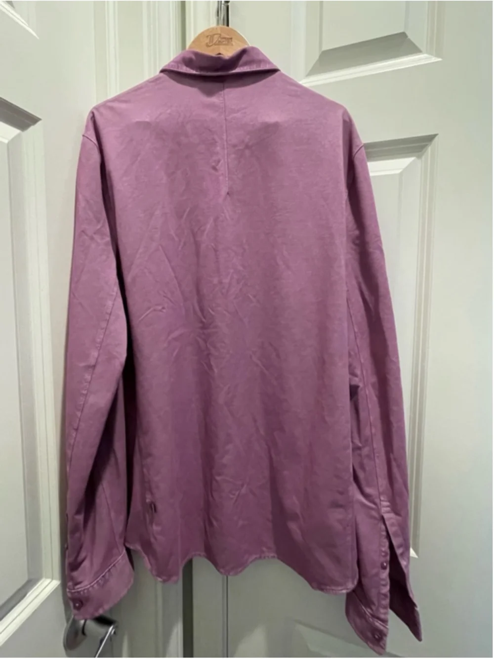 lululemon athletica vintage sleeve button